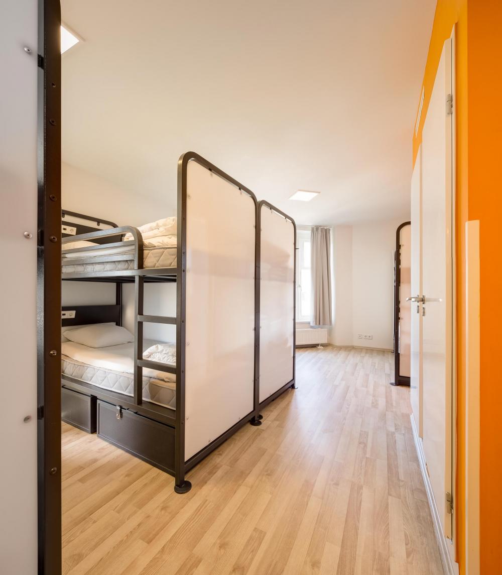 8 cama habitación compartida - Mixta - Standard - Baño privado