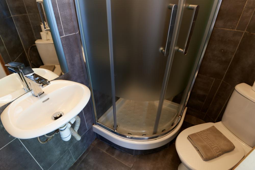 4 cama habitación compartida - Mixta - Standard - Baño común en el mismo piso