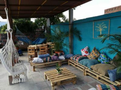 Albaka Hostel Image