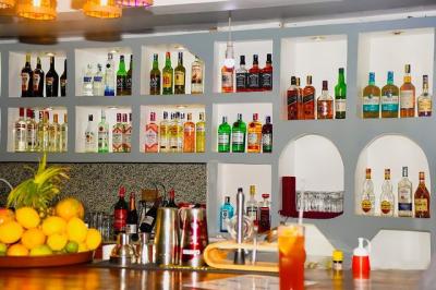 Bar Image
