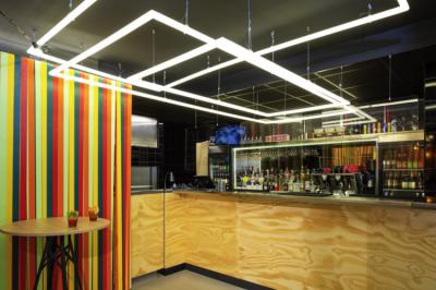 Bar Image