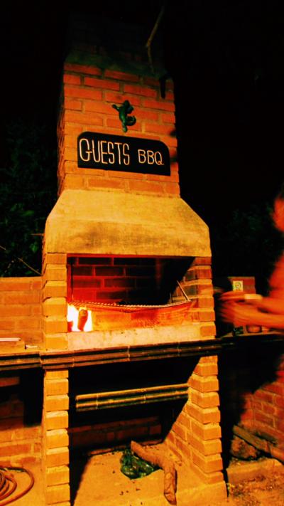 Guests BBQ Image
