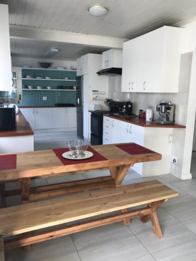 Cocina y zona de comedor Image