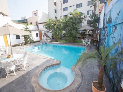 Piscina Image