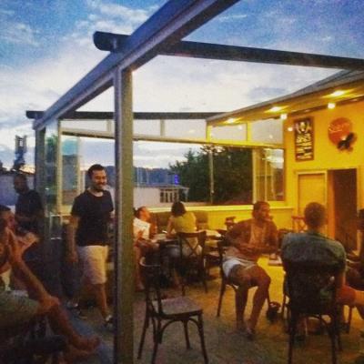 Sakura Terraza y Pub Image
